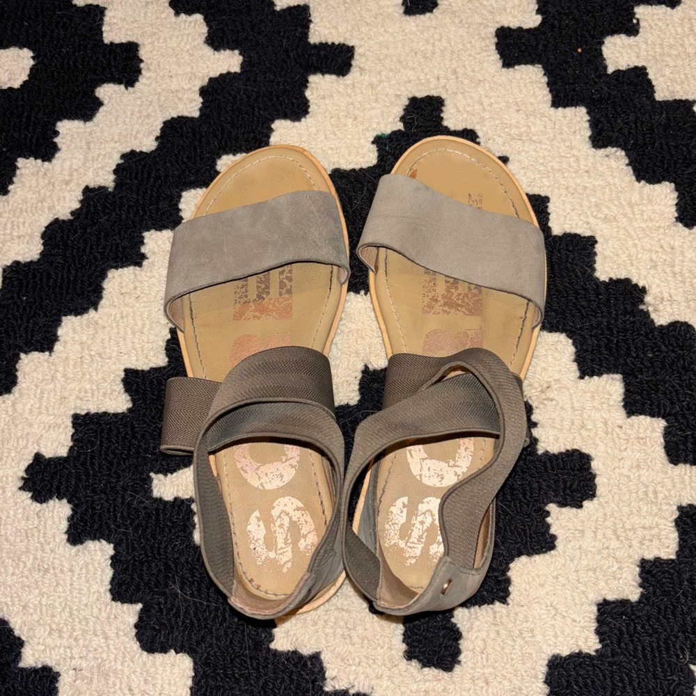 Sorel Ella Sandals sz 6
